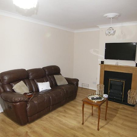 Entire Appartment Near Birmingham City エクステリア 写真
