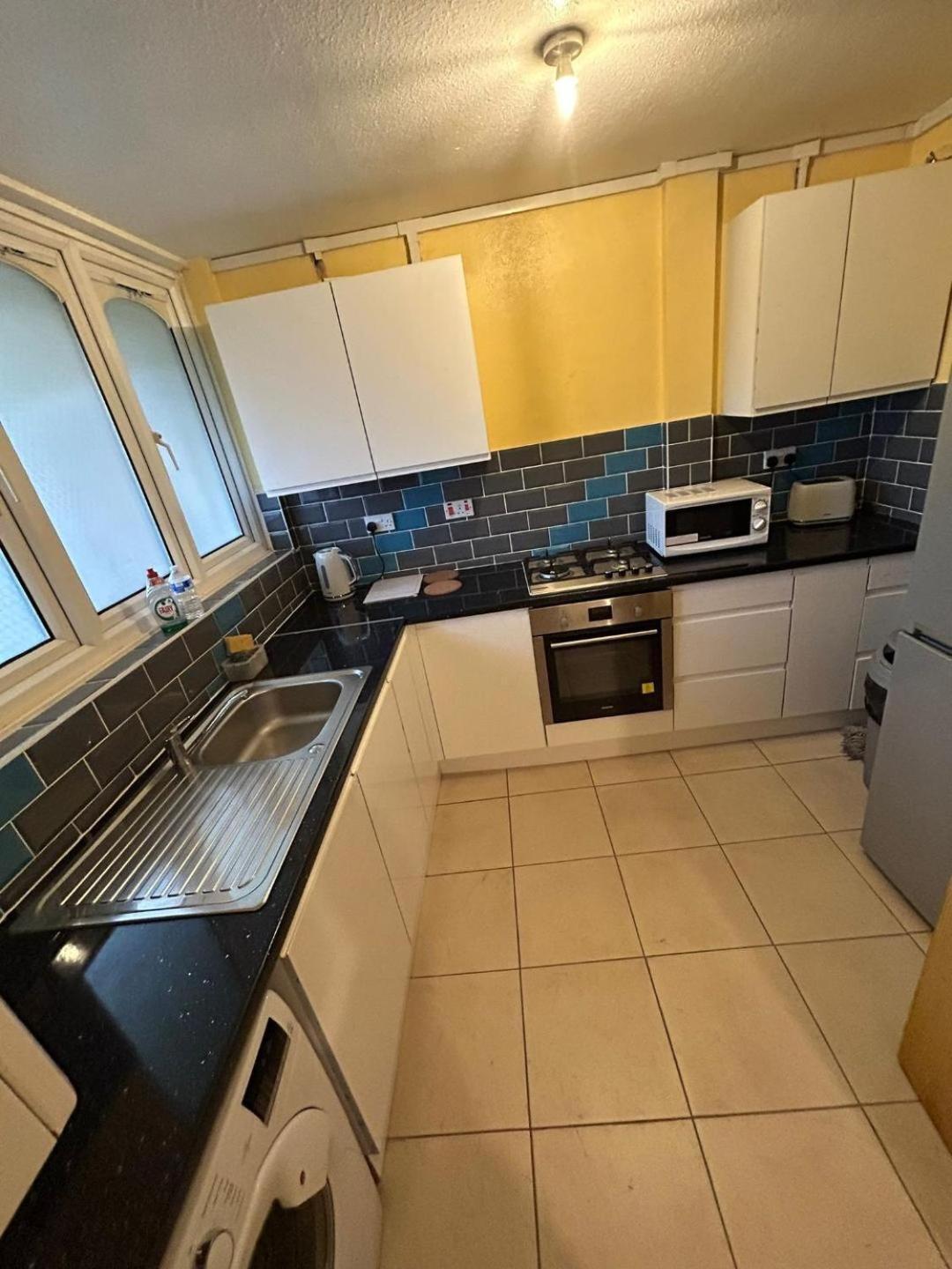 Entire Appartment Near Birmingham City エクステリア 写真