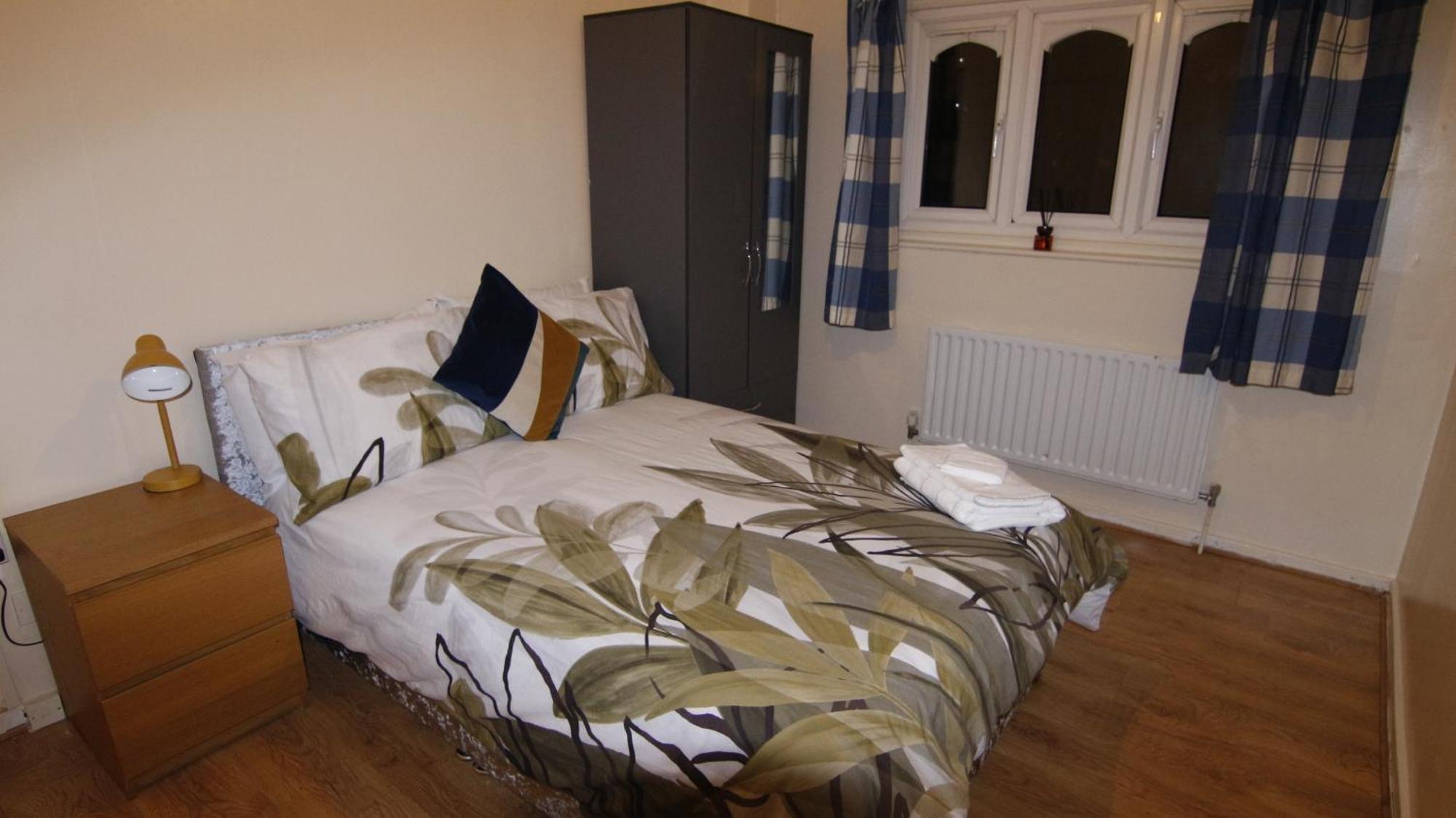 Entire Appartment Near Birmingham City エクステリア 写真